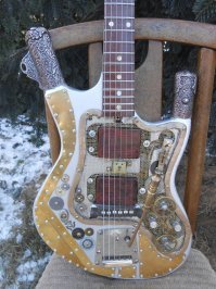 Сумасшедшие гитары для сумасшедших гитаристов