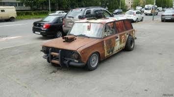 Переборщили! Беспощадный тюнинг авто, вызывающий недоумение