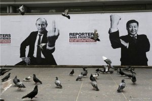 Русский шпион Трамп развалил G7