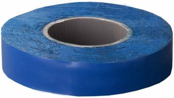 поможет склеить и платье, и интернет