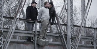 В целях сохранения водных ресурсов этими "экспертами" предлагаю покормить рыбок.