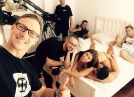 в съемках главное дружественный коллектив и атмосфера)