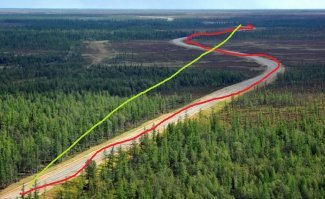 Интерессно, почему нельзя было напрямую))) Судя по фото грунт там одинаков, так что на этом съехать не получиться. Пилят походу)))