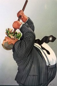 КРУПНЕЙШУЮ В ИСТОРИИ СОВРЕМЕННОЙ РОССИИ ОРГАНИЗОВАННУЮ ПРЕСТУПНУЮ ГРУППИРОВКУ   БАНДУ УБИЙЦ, РЕЙДЕРОВ И КАЗНОКРАДОВ ВОЗГЛАВИЛ БЫВШИЙ СОВЕТСКИЙ РАЗВЕДЧИК.