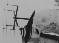 Антенна радара FuG 218  Нептун  немецкого ночного истребителя Юнкерс Ю-88G.