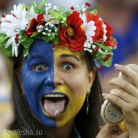 Этот безумный взгляд я уже где-то видел... жалко ее, конечно, тяжелая ЧМТ дала к сожалению вот такие осложнения. Винить ее не надо за это - пусть те, кто с ней такое сотворил, горят в аду... И чем быстрее, тем лучше!