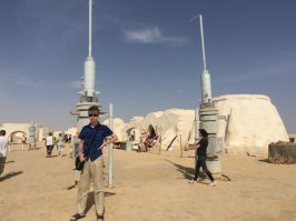 Как раз недавно с Татуина, на фото мой юный подован:)