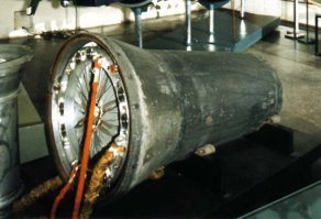 Как это не говорил, ты страдаешь провалами в памяти? Мы с тобой впервые пересекаемся в статьях про космонавтику? Ты ,Думер, Капитан Гарт и еще парочка Маскофилов готовы на любое передергивание лишь бы облить грязью Россию.

"Чего стоит Прогресс"? -
1. А почему не "Союз"? Союз то умеет возвращать грузы, не?:)
2. Про БВК "Радуга" ты конечно ничего не слышал?
 О чем тогда мне беседовать с дилетантом бесконечно далеким от космической тематики?:)

А про "не уступит" и проекты "многоразовых систем" это политическая "уступка" (на словах) чиновникам в Правительстве с гуманитарным складом ума, как раз как у тебя.:)

Многоразовость, это переутяжеление всей системы+ посадочные опоры+ запас топлива+работы по восстановлению и подготовке к новому полету+ многократно возрастающая вероятность поломки -та же история , что и с "Шаттлами".