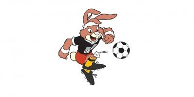 Звёздные войны 5-е я увидел после 6-х. Потому на такой кассете были 6-е, это уже 87-й был год. Были какие-то БАСФы, но я не нашел в картинках. Появлялись кассеты фирмы Ratan - барыга Санёк вложился, потом жаловался: один братан всучил Ратан. Такие с таким рисунком точно помню. В 88-м были с вот таким зайцем уже.
Но там и весь рисунок был намного оптимистичнее.