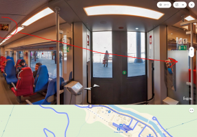 Вот тут кстати интересный момент получился... При сшивании используются не синхронно сделанные кадры... В отражении на табло кудрявая девушка есть, а по факту на этом месте на панораме - пусто)))

Хотя может быть это духи туристов?