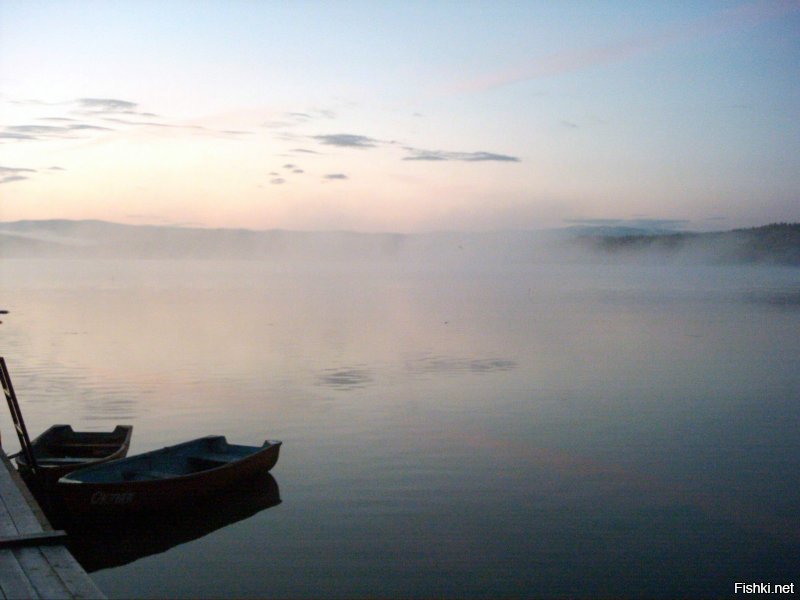На рыбалку хочу...

/на фото озеро Котокель (это рядом с озером Байкал), рассвет 20 сентября 2005 г./