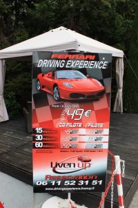 На пути Ницца - Монако каждый, имеющий желание и возможность, мог взять в прокат F430.