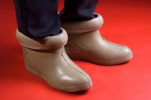 Да какие две сиськи!? Руками!? Вы в в своем уме!? Сначала проверяется приборами а после только в ...