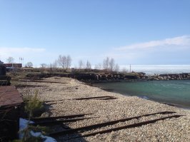 оз.Байкал с.Танхой (лодок только нет, лед еще стоит) весна 2018-го