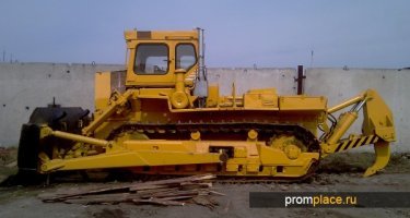Т-330 ( тристатридцатый )   марка тяжёлого промышленного трактора, выпускаемого на Чебоксарском заводе промышленных тракторов с 1975 года. Разработан на Челябинском тракторном заводе.