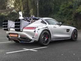 когда хочешь Дэлориан, а денег только на Мерседес)))