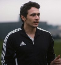 Если бы сказали что это Джэймс Франко , я бы поверил ...