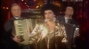 Это даже не баян, а Бабаян с 2мя баянами))