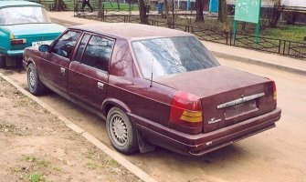 А мы ещё над дизайном москвича тут смеялись...