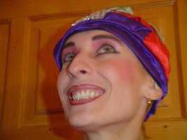 Вот чем сейчас занимается эпатажная певица Жанна Агузарова