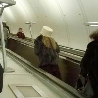 А это наверно киевское метро ;) Участница майдана.