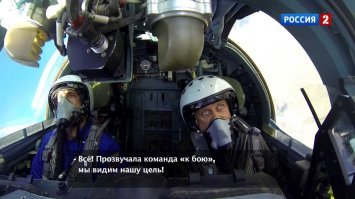 А чего не так ? Не пройтись точно не получится но встать в полный рост да. В кабине имеются два термоса и бортовой подогреватель пищи а так же два санбочка)))