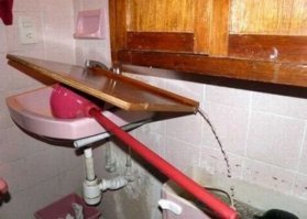 Ну и МЕРЗОСТЬ. Было время, когда народнывми умельцами были те, кто бачок мог починить, а еще лучше - сам изготовить с нуля.
А теперь "народные умельцы" - это полностью деградировавшие у компьютера задроты, которые скоро тарелку будут к компу брать, чтобы в нее посрать и никуда не ходить. И называть это народным умением.

Страну очень быстро превращают в биомусор, Ален Даллес довольно кивает из могилки.