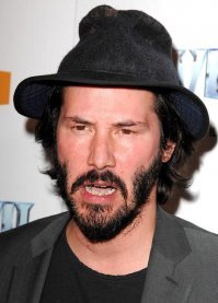 Присмотритесь даже к первому кругу Голливуда, но не на верхние, а на нижние зубы: Киану Ривз, Джордж Клуни (вроде уже исправил), Том Круз (верхние сразу исправил, но и нижние уже исправил), Морган Фримен... Там список длинный, сразу не могу всех вспомнить.