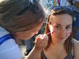 Я так понял, наше изобретение. Типа, дружба народов и всё такое... Странная идея на мой взгляд. Тогда вообще нужно за судью болеть.))