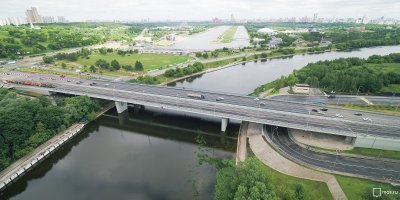 Интересно, а под мостом ГАЗЕЛИ проезжают нормально ?
.
.