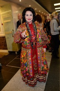 Такое чувство, что на Бабкиной тоже сэкономили.