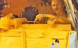 Тоже так себе денёк у мужичка:)