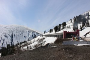 Третья уж шибко понравилась - прям живая...
А вот вам немножко Саян