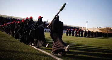 Йемен, женский взвод.