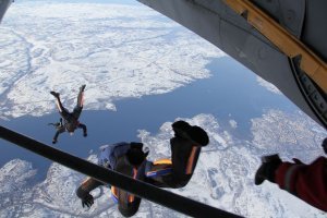 Прыжок с парашютом