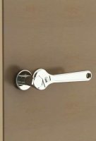 Это и тем более это никогда не было ключами!