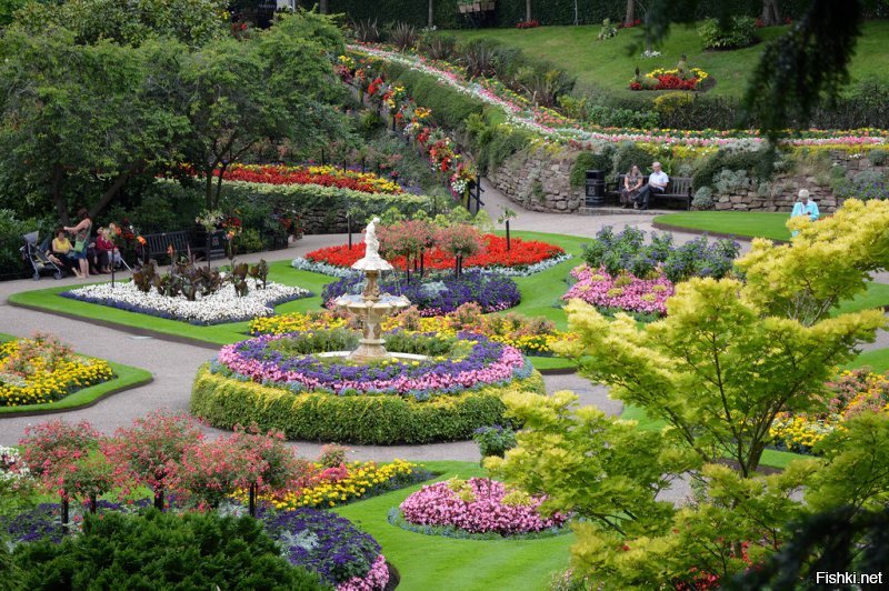 "Загнивающая"  Англия  

парк у реки в Шрусбери   ( фото кликабельны )