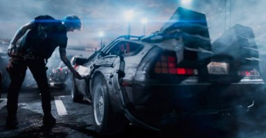 В недавнем Ready Player One (Первому игроку приготовиться) DeLorean снова засветился в роли основного автомобиля главного героя. Так что, легендарное авто снова в кадре.