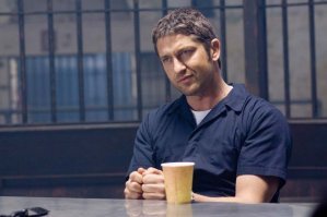 Не зная всю подноготную как решить кто прав,а кто нет? Адвокат-довольно скользкая профессия...Ребенка с женой не тронул...