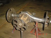 Land Cruiser из 60-х превратили в хот-род с двигателем V12 от BMW