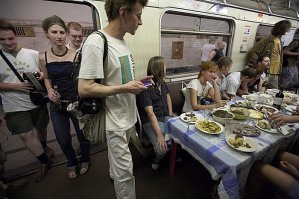 заходишь метро а там

пранк или нет