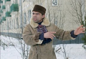 В Китае огромный валун рухнул на машину с людьми, но все обошлось