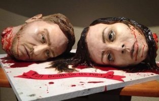 ну да а тортики и булочки в виде человеческих конечностей никого не смутили до этого...