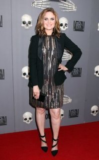 Дешанель из Кости