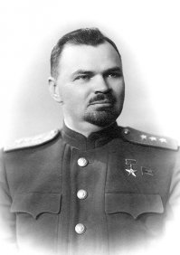 Почтальон и железнодорожник.