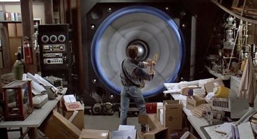 Дорогая система была у Эммета Брауна, Марти МакФлай полдома разнес одной нотой!!!!!