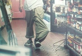 Вокруг пояса надо обматывать.