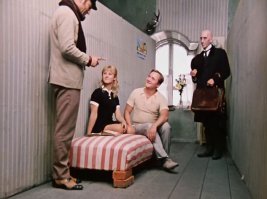 как в 12 стульях..