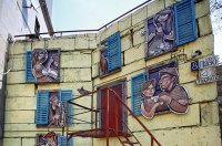 Вадим Герасименко и Феликс Машков из команды Concrete Jungle Владивосток.


Проект  9 мая 
Адрес Алеутская, 17


Проект  Жители переулка 
Адрес Лазо, 8


Проект  Окно в Европу 
Адрес Светланская, 72 (набережная Цесаревича)