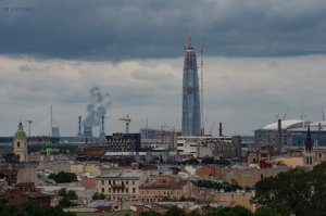 Дмитрий Михайлов
-Не знаю про китай, а у нас девчёнки в ларьках и закутках зачастую работают за чёрную зарплату по 14-16 часов вообще без выходных годами. А фицильно в стране 8 часов 5 дней . Чиновникам и бюджетникам и у нас могут сделать 4 дневку...
Кстати в Китае не хрена не капитализм кстати, никакой вам демократии. Банальный соц строй с уклоном в самоакупаймость и частную инциативу в производстве.
.... кстати СССР в 70х были планы ввести 4 раб дня в еделю. 
--------------------
Андрей 
Ну вот видите ? Я не агент кремля или америки. Я тут рядом живу.
-----------------------------
sonic24a 

А я поясню.
ЩАс на пенсию валят чинуши развалившие совок. А через 20 лет будет пик . 

по не проверенным данным у нас Из работающих официально 70 % бюджетники всякого рода. Военные, чиновники, менты всякого рода и прочие охранники режимных объектов. Остальные это уже пенсионеры, дети, инвалиды и безработные ( в том числе безработные владельцы яхт и даже целых островов ) ну и бомжи всякие.
И вот всё это стадол выйде на пенсию чуть ли не хором... конечно освободится много мест и в армии и и даже в администрациях всяких. Токо кто будет улици мести ? Чинить вам туалеты ? телевизоры? башни связи вского рода ? их в каждом городе тыщи, миллионы километров труб и кабелей. Всяких заводов по производству асфальта, бетона, говна и еды. И ещё дохреналион чего. Кто работать будет ? И с кого налоги собирать к тому же ?

Газпром сказал что он на... башне вертел всех кормить. Они уже всё что добудут в ближайшие 100 лет практически продали или пообщелали продать и денег не дадут. 

+ У нас закон запрещает тратить налоги с  газпрома  на пенсии
+ А нас закон вообще запрещает  давать на  пенсии что либо кроме копеек собраных с  работающих.. а работающих лохов  не ожидается потому что   даже до последних идиотов  к  тому времени дойдёт что их тупо доят  на предмет хорошо  жить тем уродам кто просрал союз, разворовал страну  и  вышел  на пенсию ( кстати у  депутатов  пенсия  будет  по новым законам  совершенно конская - больше чем щас  зарплаты, у них с увеличением стажа коофицент  повыщающий  долеко  за 100 % перевалит скорее всего. От  зарплаты  больше 100%.. конской зарплаты )
Брать деньги на пенсии не у лохов наша конституция запрещает